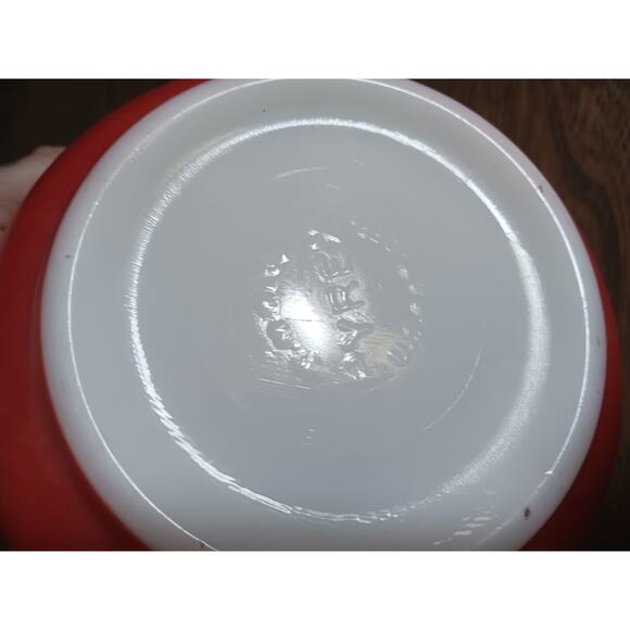 Vintage PYREX Primary Red Nesting Bowl #402 - Picture 5 of 6